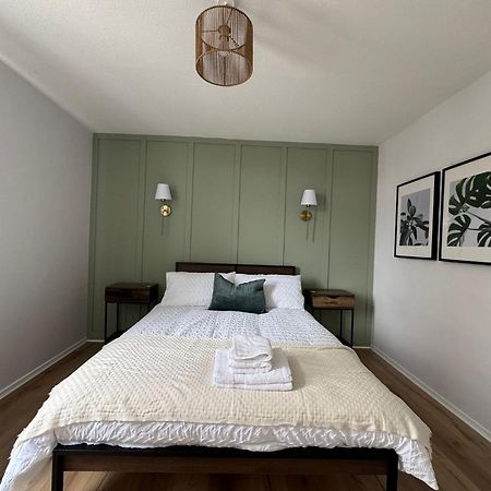 Grace House - 15 Minutes To Central London Thamesmead  Экстерьер фото
