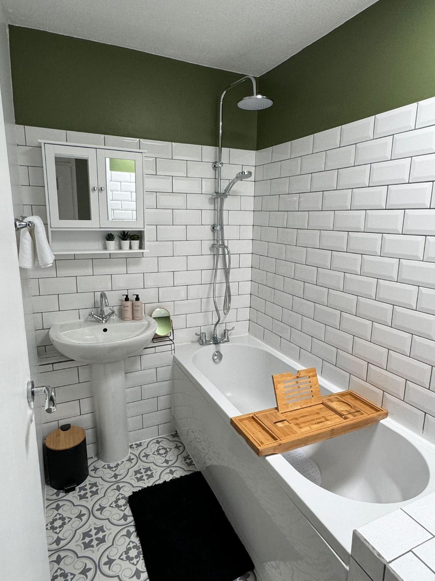 Grace House - 15 Minutes To Central London Thamesmead  Экстерьер фото
