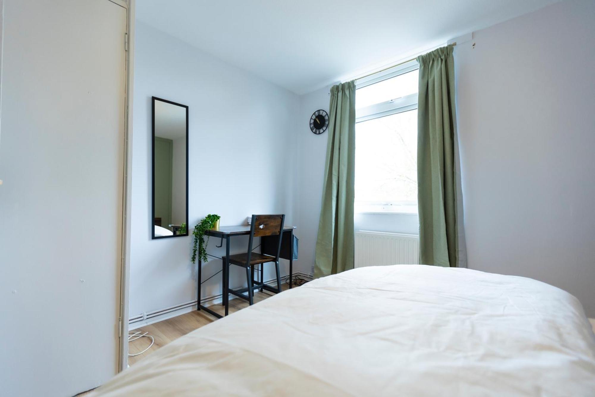 Grace House - 15 Minutes To Central London Thamesmead  Экстерьер фото